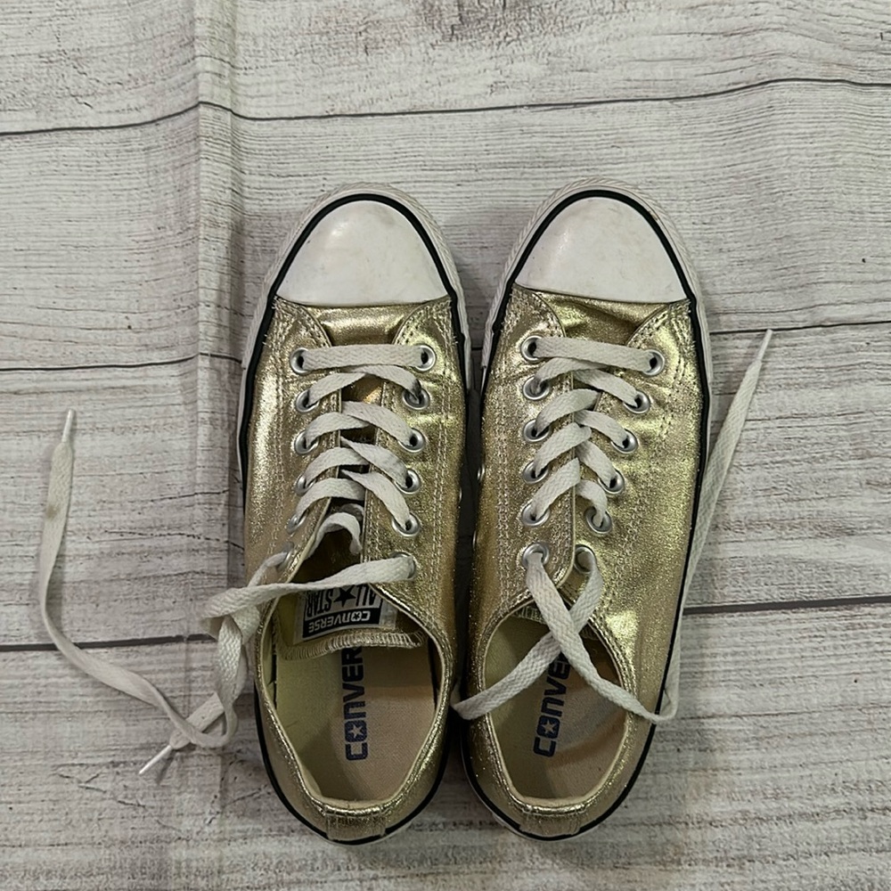 Metallic light gold converse- women’s 7 -unique